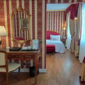 https://palazzo-santangelo.hotelinveneto.com